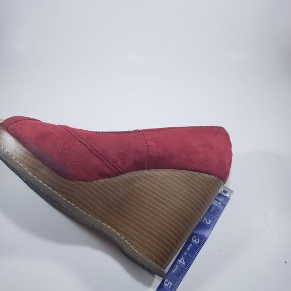 RED SHOES - Picture 4 of 4